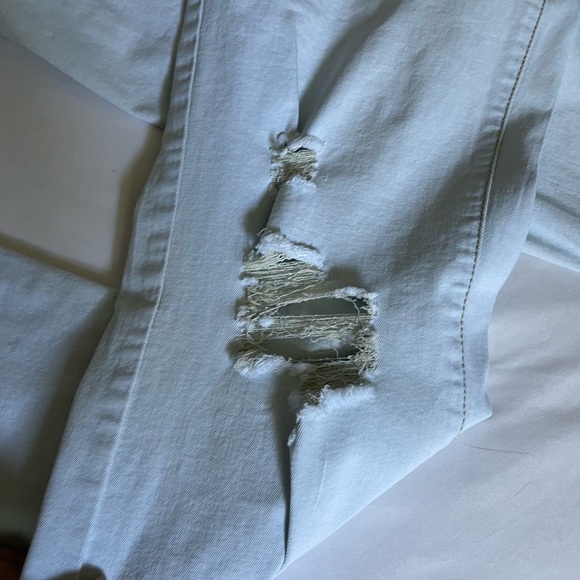 NWOT High Rise Slight Flare Bottom Jean - Picture 8 of 8